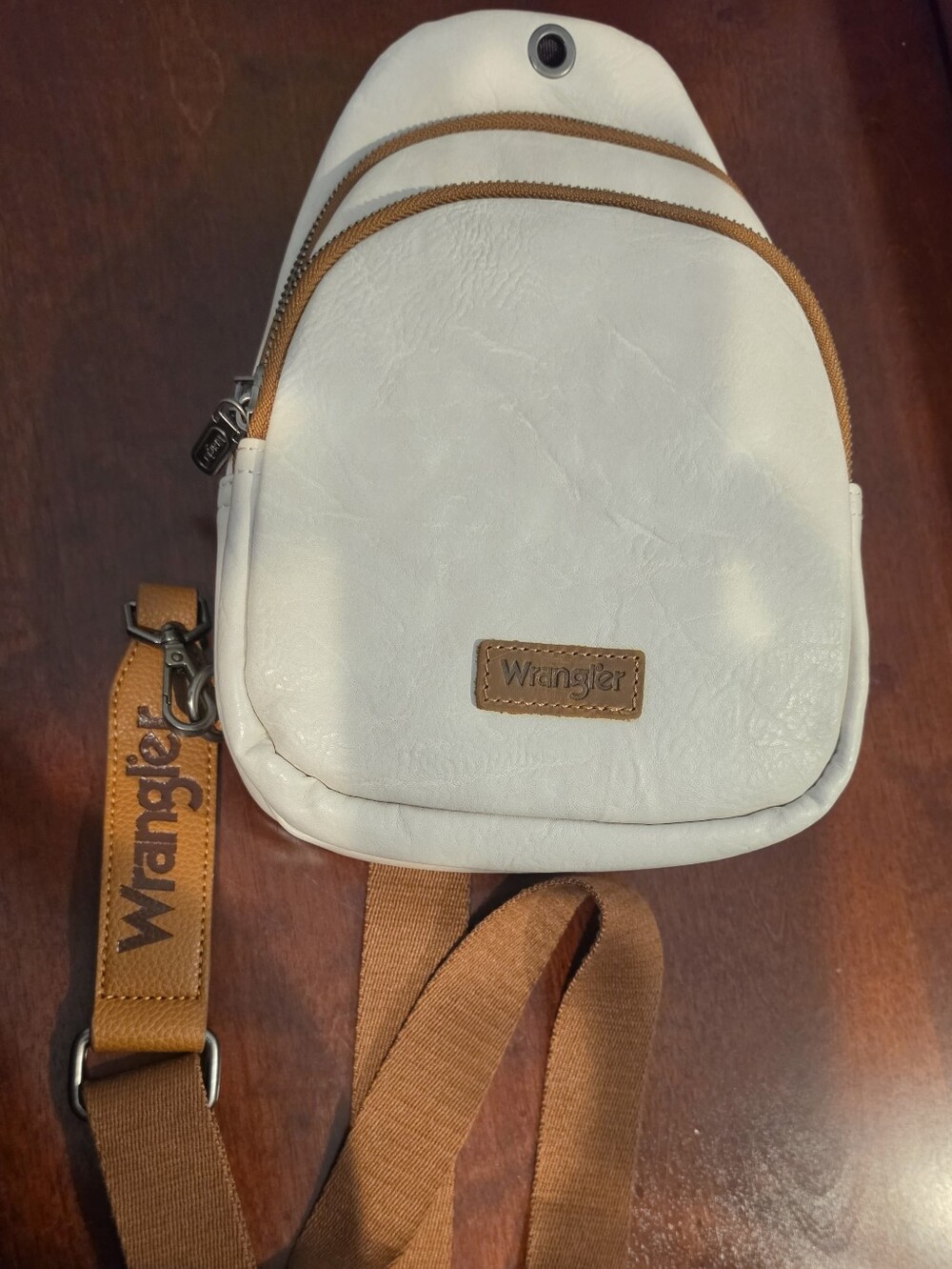 NWOT Wrangler Faux Leather Crossbody Sling Bag - White/Tan
